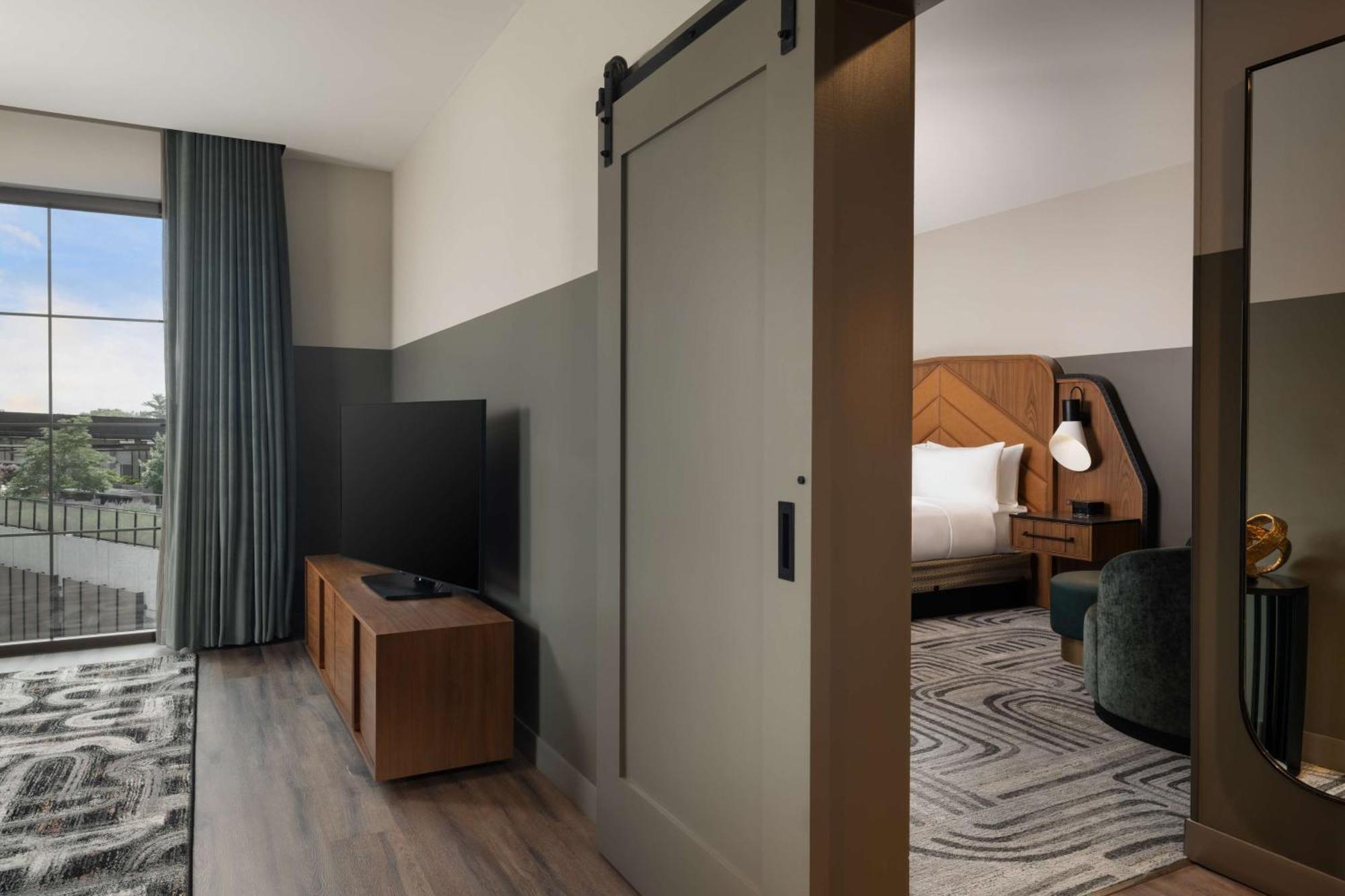 Hotel Nickel Plate Fishers, Tapestry Collection By Hilton 외부 사진