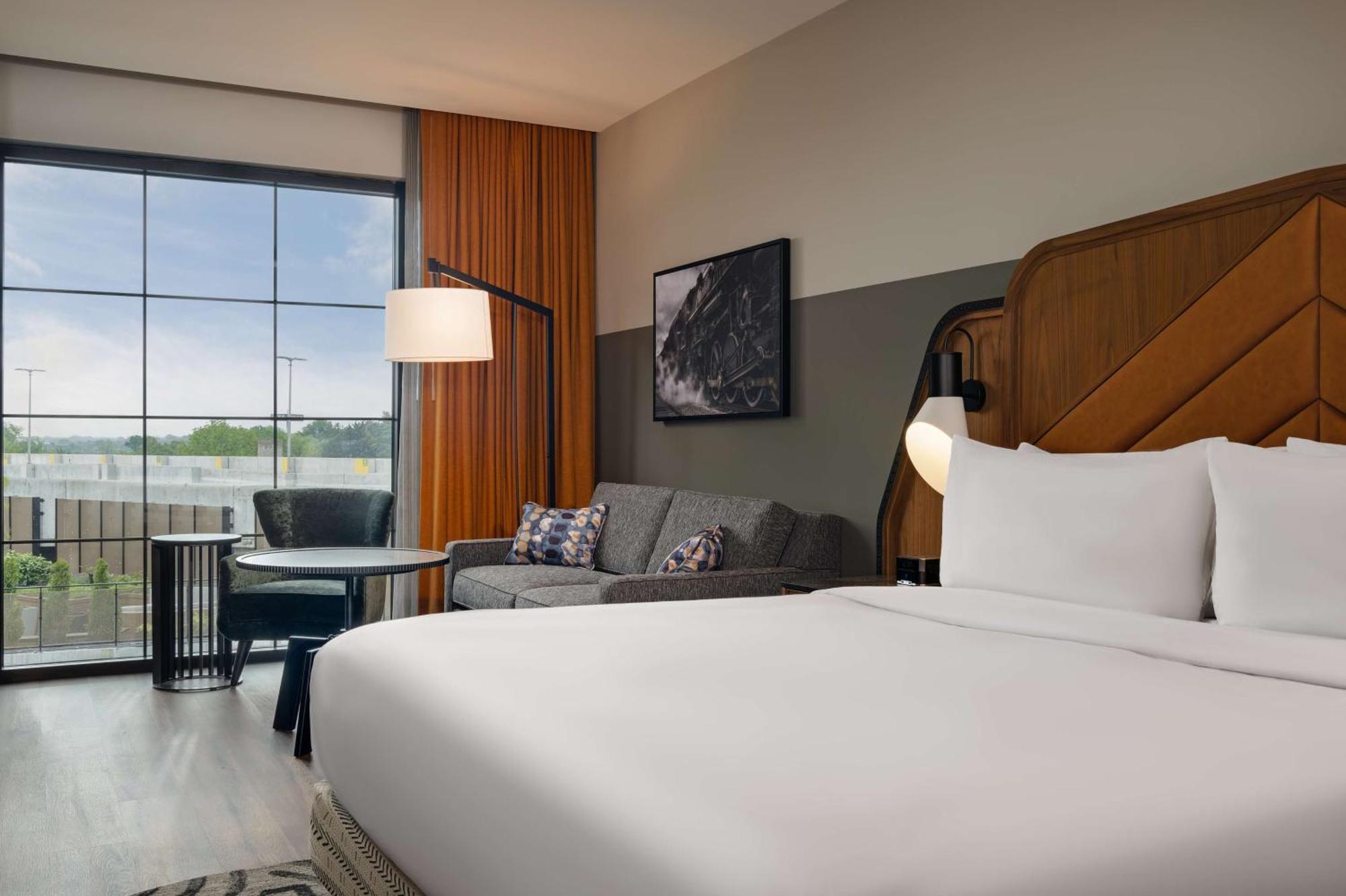 Hotel Nickel Plate Fishers, Tapestry Collection By Hilton 외부 사진