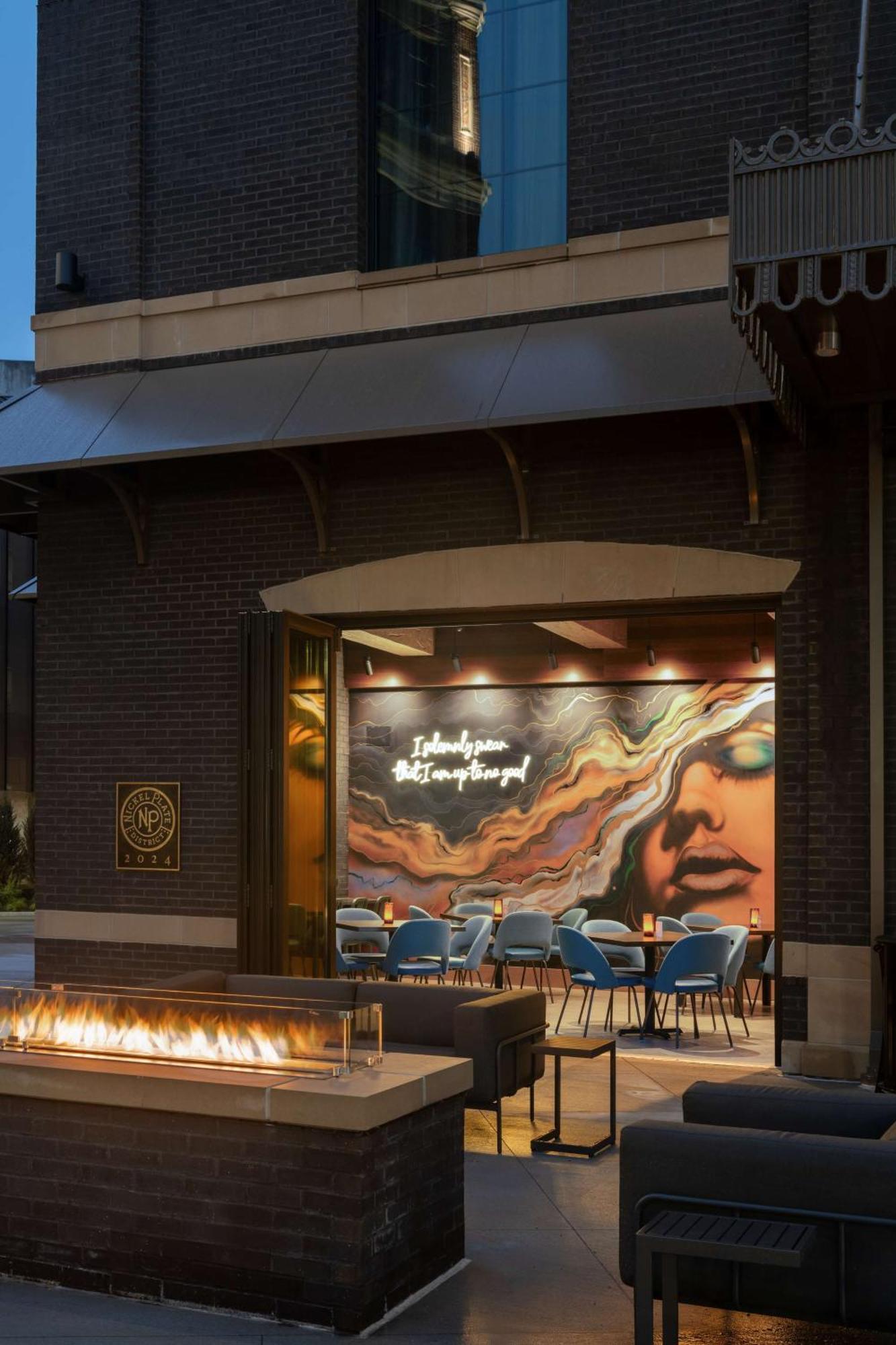 Hotel Nickel Plate Fishers, Tapestry Collection By Hilton 외부 사진