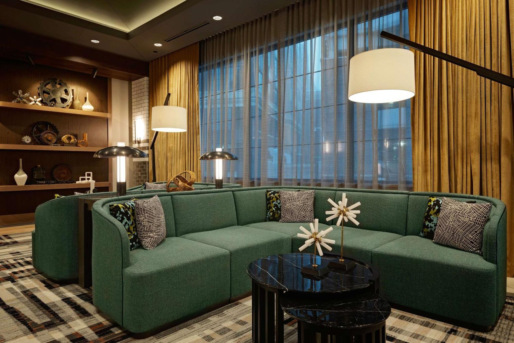 Hotel Nickel Plate Fishers, Tapestry Collection By Hilton 외부 사진